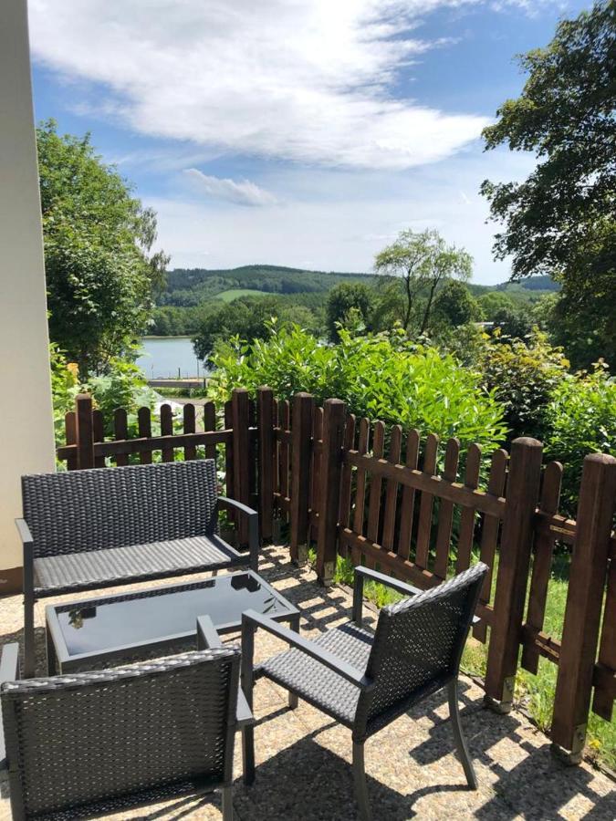 Olpe bei Meschede Andinas Fewo - Seeblick Und Terrasse מראה חיצוני תמונה